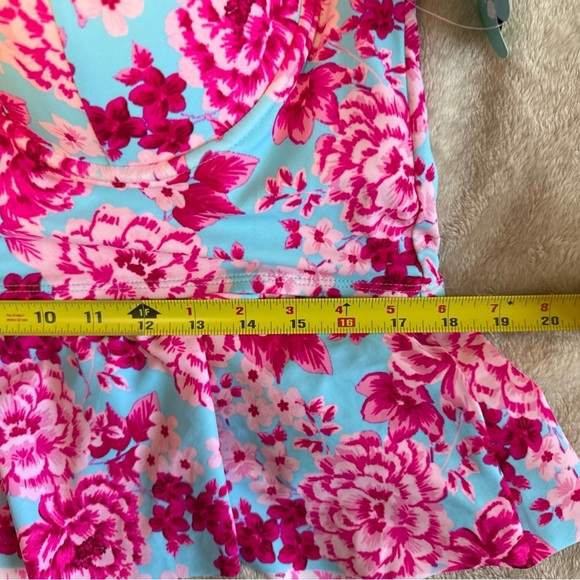 Torrid Peplum Tankini Top Size 2X Pink Blue Floral Swimwear Beach Push-up Pads - Picture 8 of 11